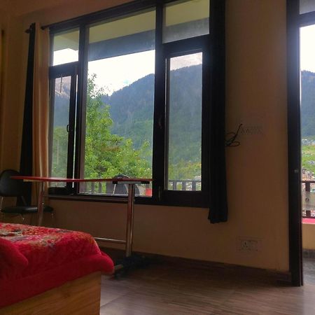 Cupidtrails Himalayan Castle Villa Manali  Room photo